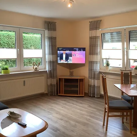 Zenz - Ferienwohungen * Ernst