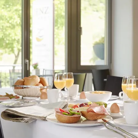 Zenz - Ferienwohungen * Ernst