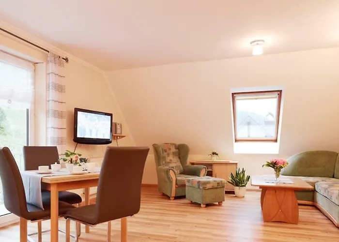 Zenz - Ferienwohungen * Ernst